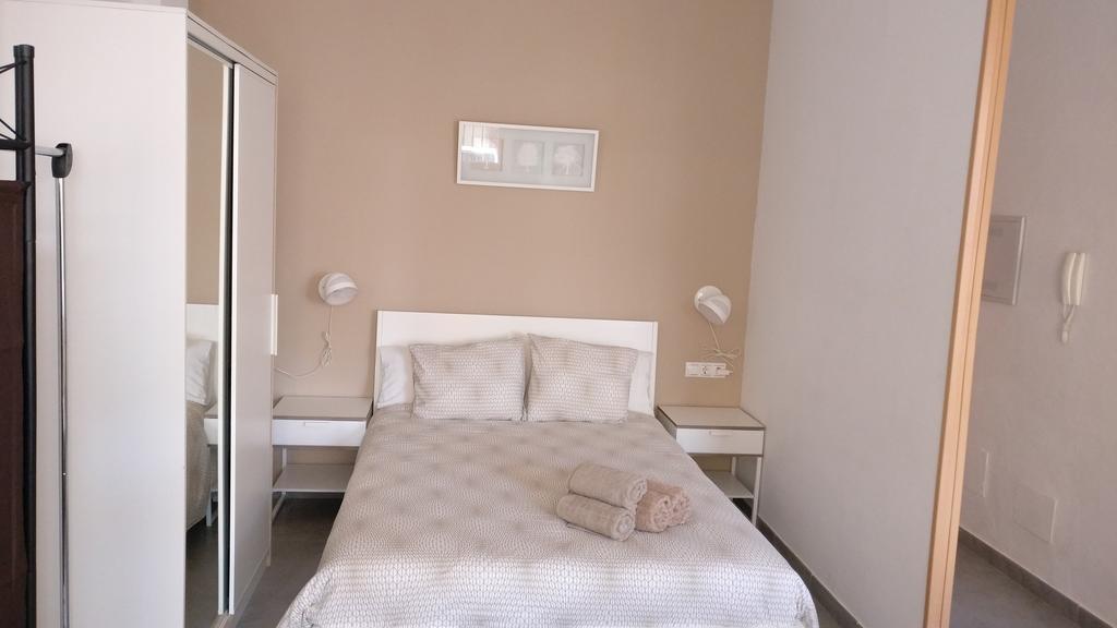Apartmán Angosta Del Carmen Màlaga Exteriér fotografie
